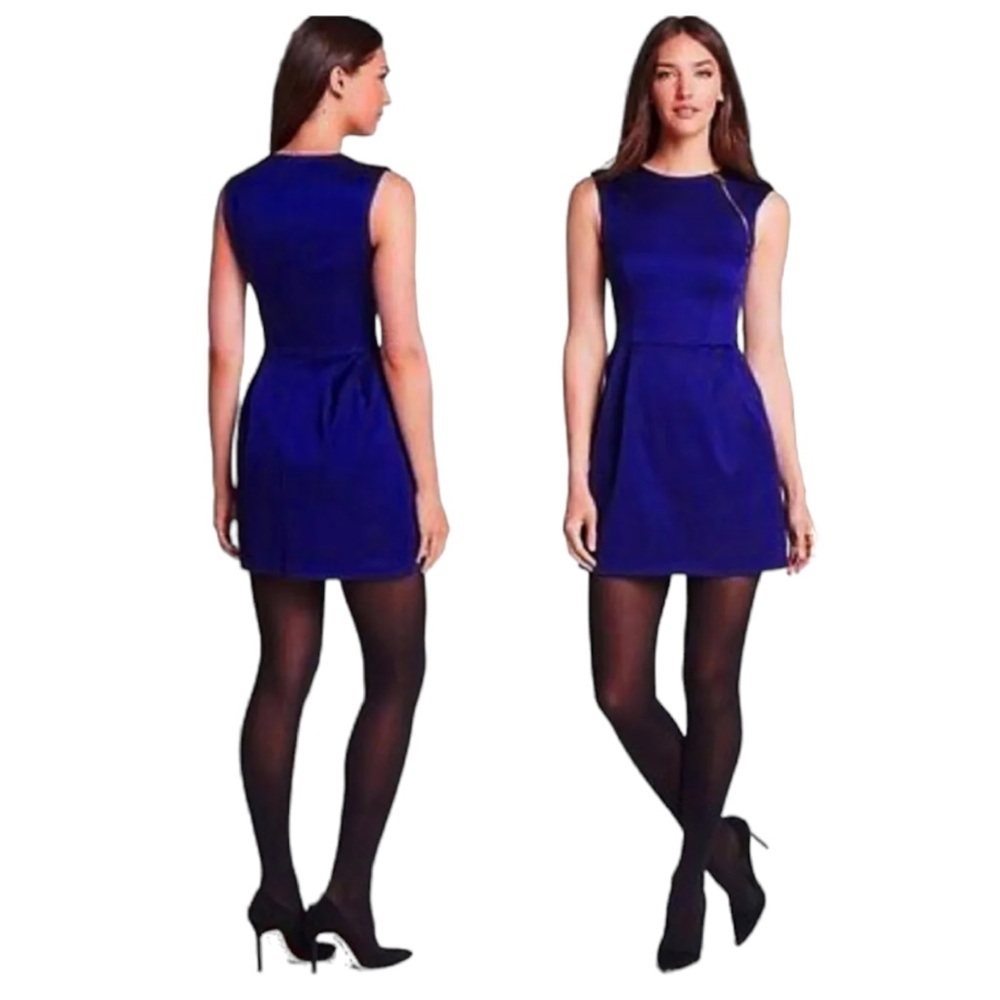 Nanette Lepore Vintage Dress 4 Purple Sexy Fit + Flare Textured Shoulder Zip NWT